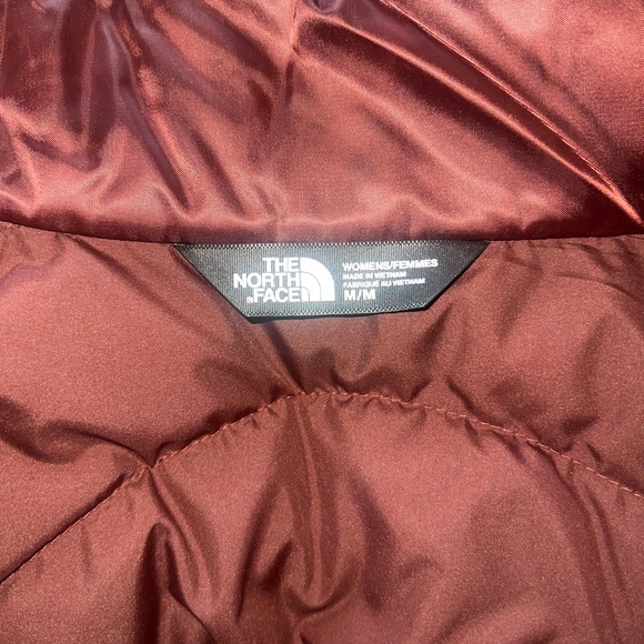 The North Face Maroon Quilted Vest - Picture 7 of 7
